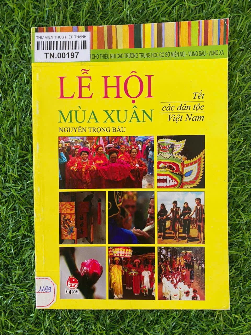 GIỚI THIỆU SÁCH THÁNG 01/2025