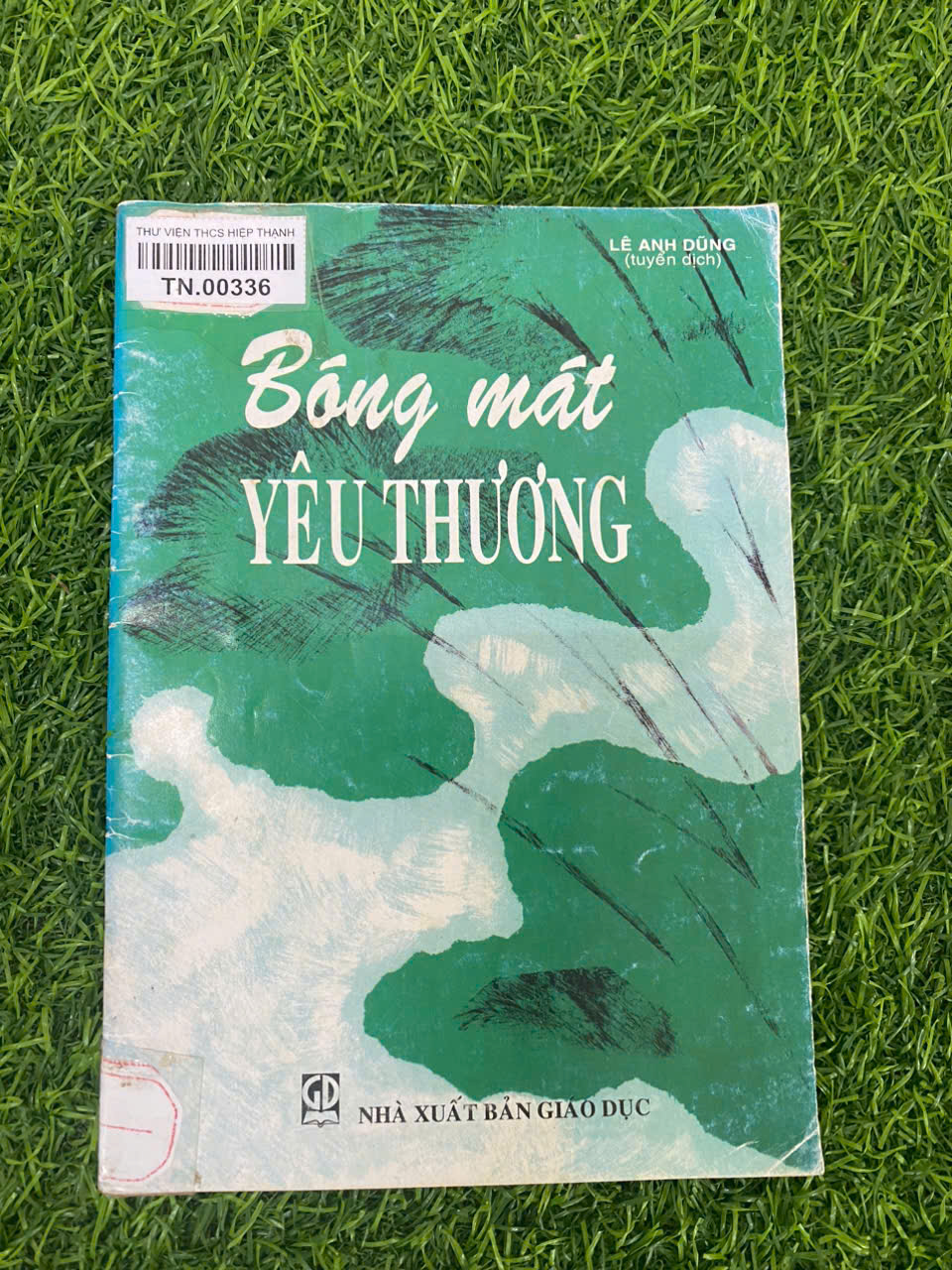 GIỚI THIỆU SÁCH THÁNG 10/2025