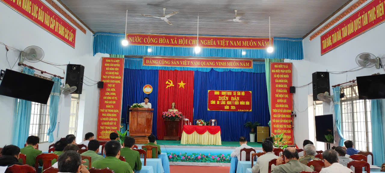 Diễn đàn " Công an lắng nghe ý kiến nhân dân" năm 2024